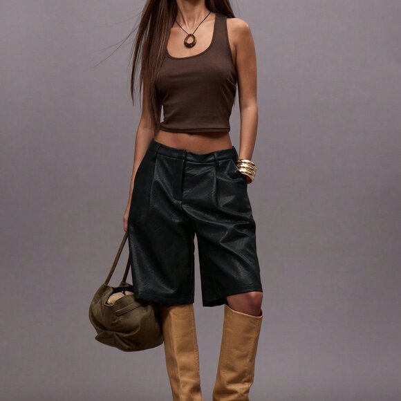 Black Preppy Women's Pleated Faux Leather Bermuda Shorts - Picture 1 of 5